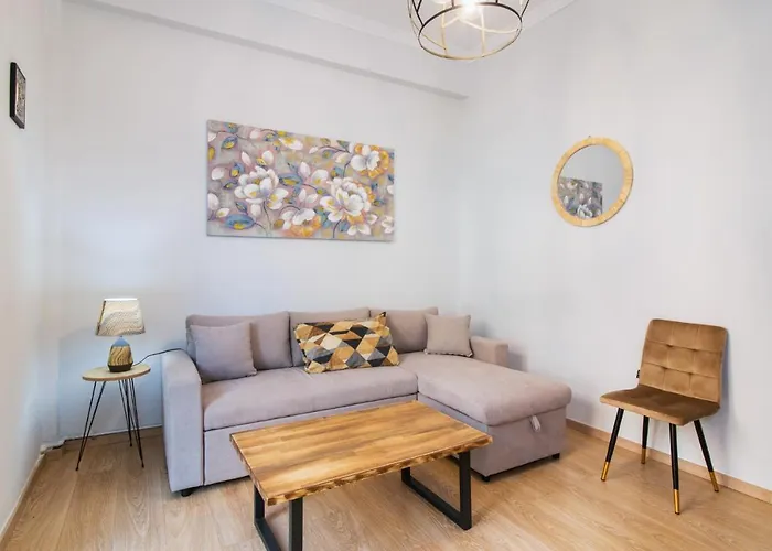 Down Town Apartment By Corfuescapes